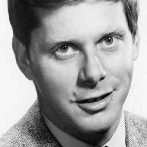 Robert Morse's profile