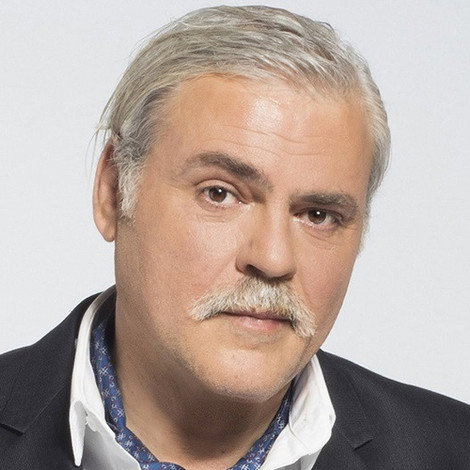 Nikos Karathanos