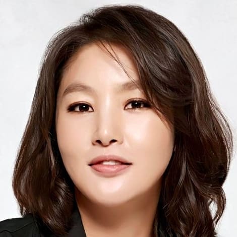 Park Ji-young's profile