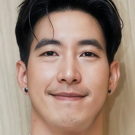 Phakin Khamwilaisak