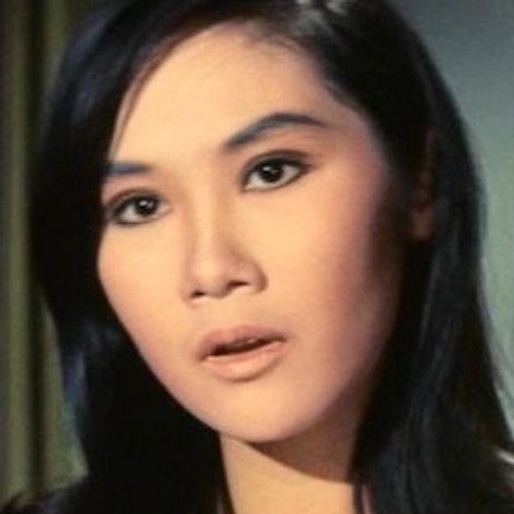 Maggie Lee