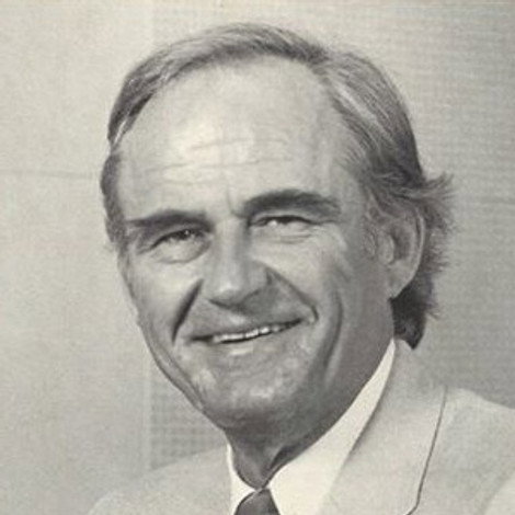 Carl Banas