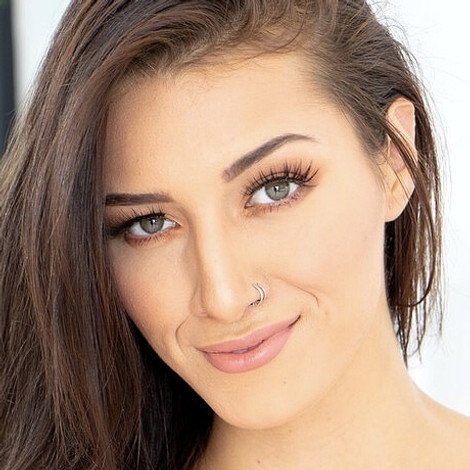 Bella Rolland