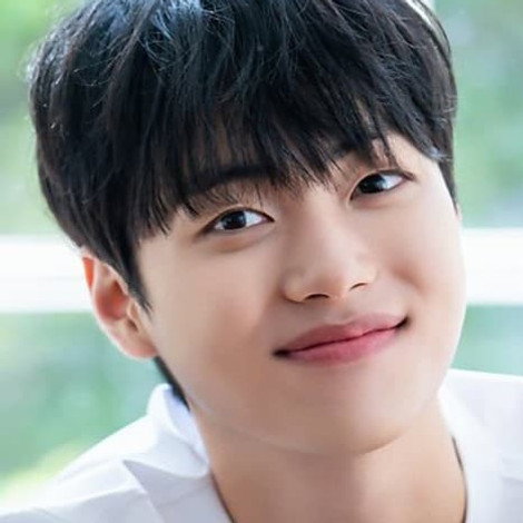 Lee Sun