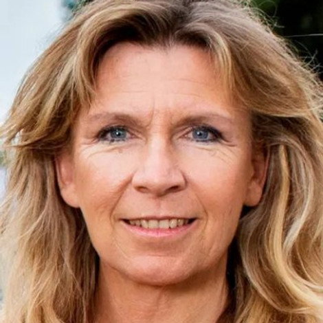 Pernille Sams