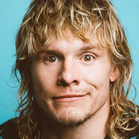 Tony Cavalero's profile