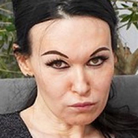 Adrianna Stelli