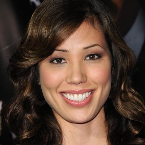 Michaela Conlin's profile