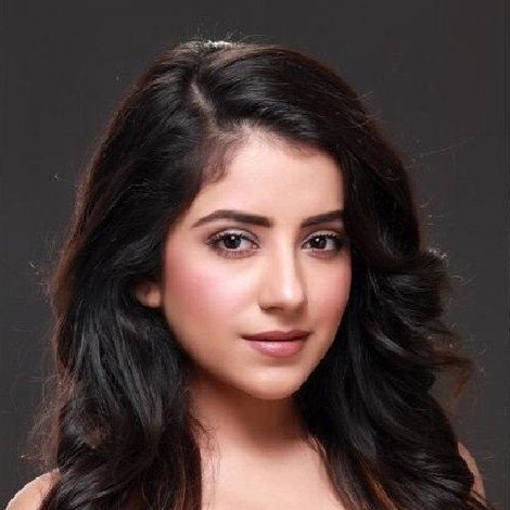 Dolly Chawla