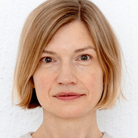 Cecilia Frode
