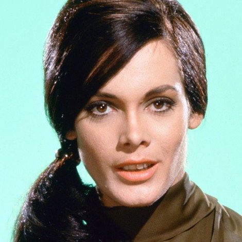 Martine Beswick