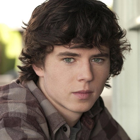 Charlie McDermott
