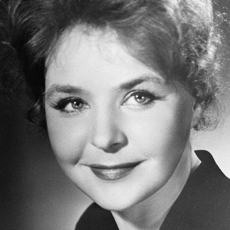 Nina Urgant