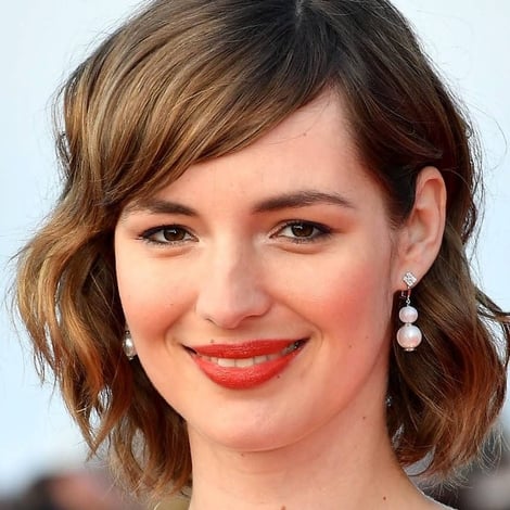 Louise Bourgoin's profile