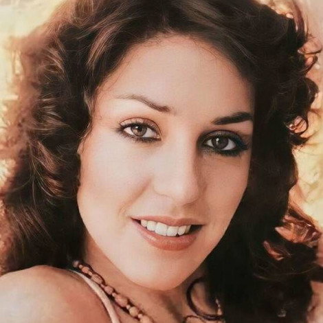Rosalía Valdés