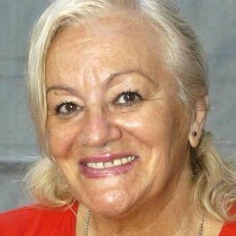 Maria Tavares