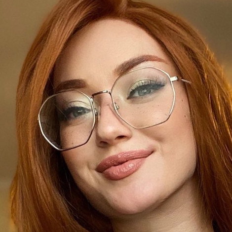 Emma Magnolia