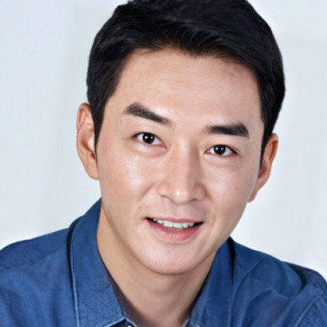 Jung Wook