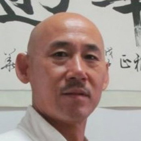 韩英群