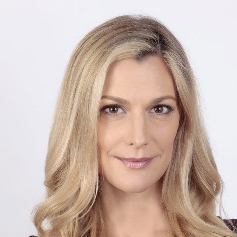 Thea Gill
