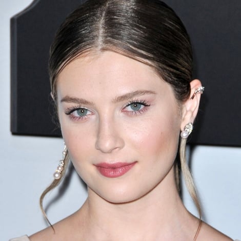 Zoe Levin's profile