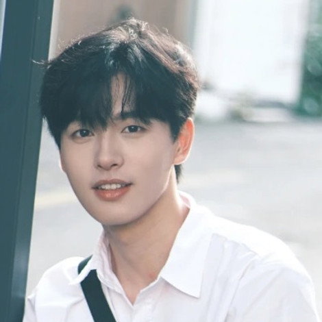 Tong Liang
