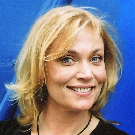 Daphne Ashbrook