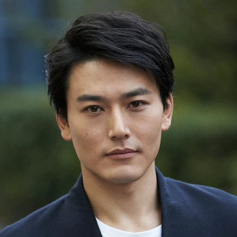 Tomoya Warabino