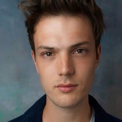 Maxim Ays