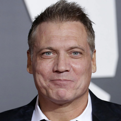 Holt McCallany