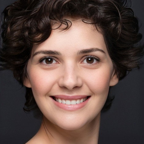 Dila Bayrak
