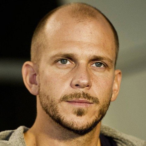 Gustaf Skarsgård