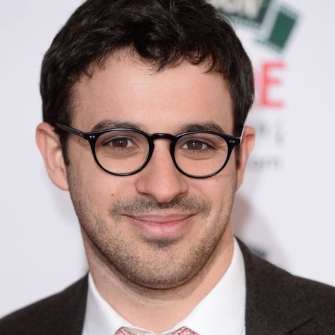 Simon Bird's profile