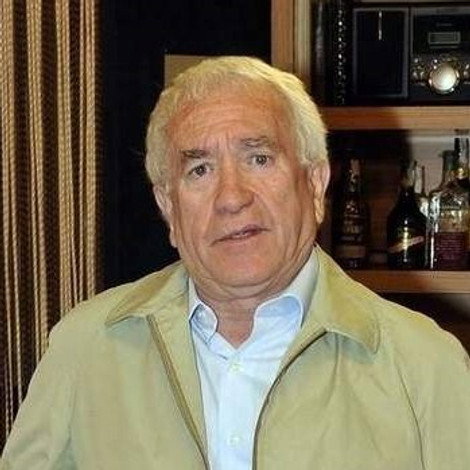 Cesáreo Estébanez