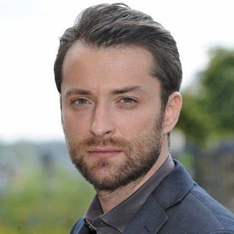 Filip Bobek