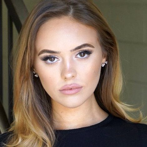 Calli Taylor
