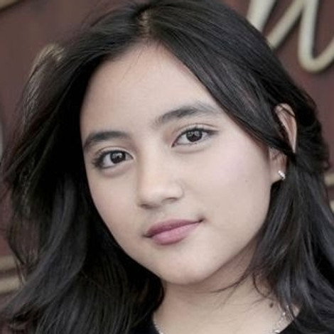 Nayla Purnama