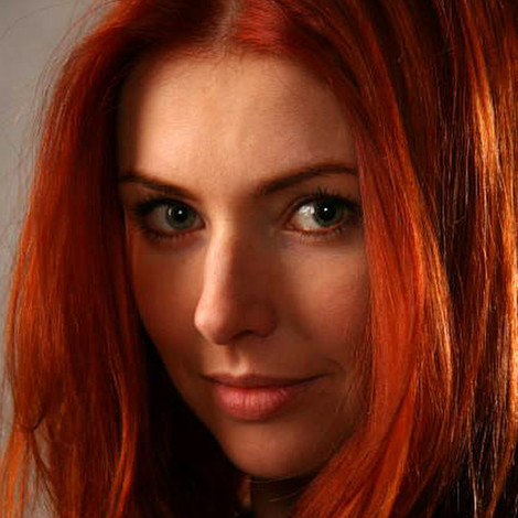 Yanina Bugrova