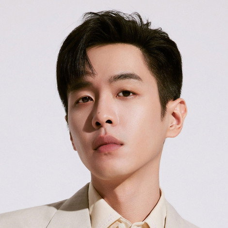 Zhang Ruoyun