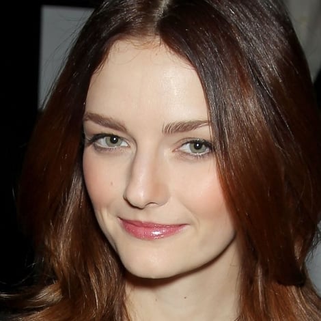 Lydia Hearst's profile