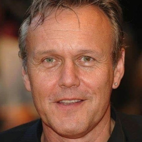 Anthony Stewart Head