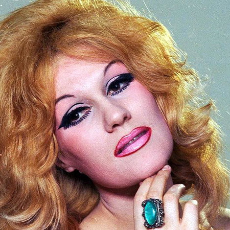 Norma Pons