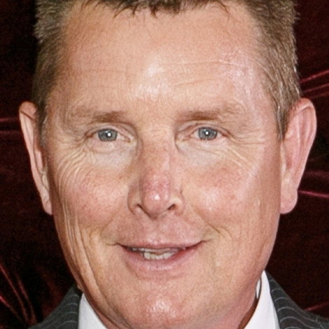 Tom Burlinson