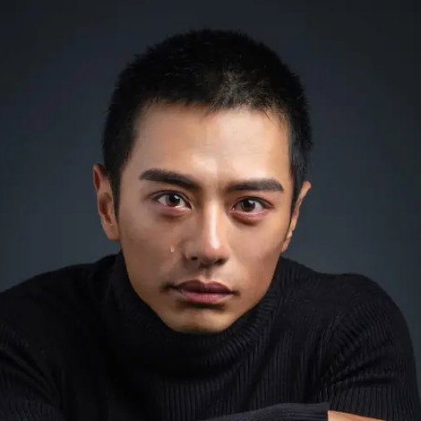 Hu Yi