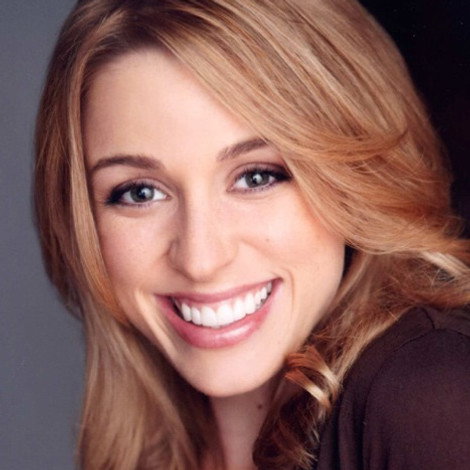 Laura Bertram
