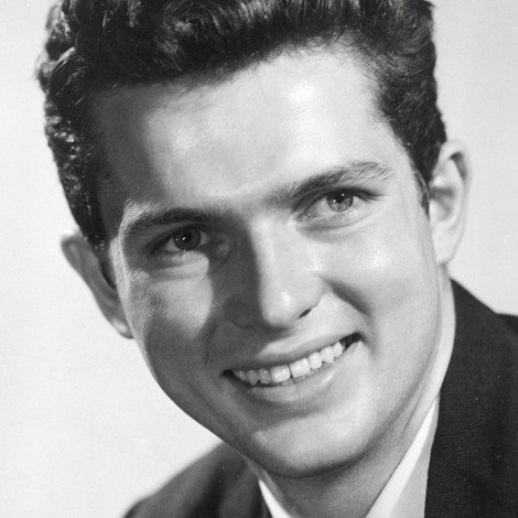 Geoffrey Horne