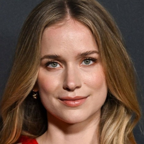 Elizabeth Lail