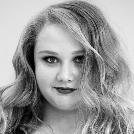 Danielle Macdonald's profile