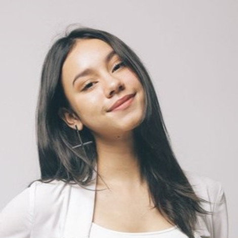 Naomi Paulinda