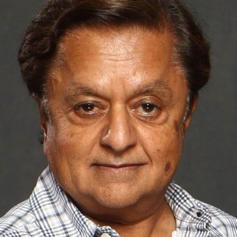 Deep Roy's profile